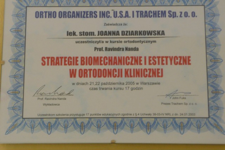 Lek. stomatolog Joanna Dziarkowska - dyplomy i certyfikaty