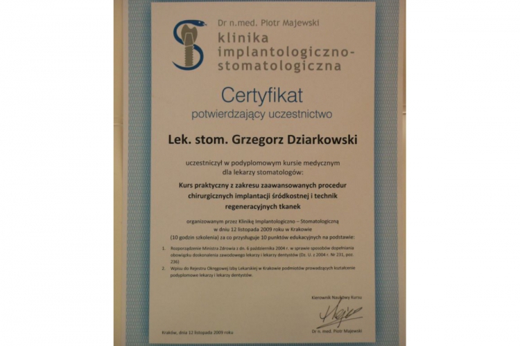Lek. stomatolog Grzegorz Dziarkowski - dyplomy i certyfikaty